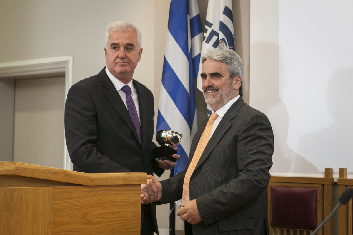 ΒΡΑΒΕΥΣΗ ΤΟΥ ΥΠΕΡΑΣΤΙΚΟΥ ΚΤΕΛ