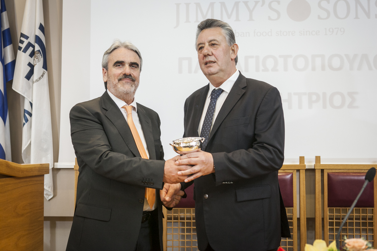 ΒΡΑΒΕΥΣΗ ΤΟΥ JIMMY'S & SONS