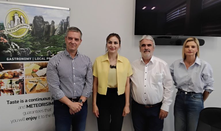Επίσκεψη της Εμπορικής Ακολούθου του προξενείου της Τουρκίας στο Επιμελητήριο Τρικάλων.